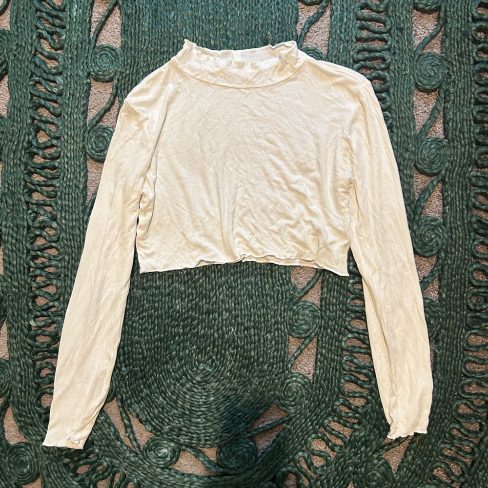 Double Zero Mock-neck Crop Top, Size Medium